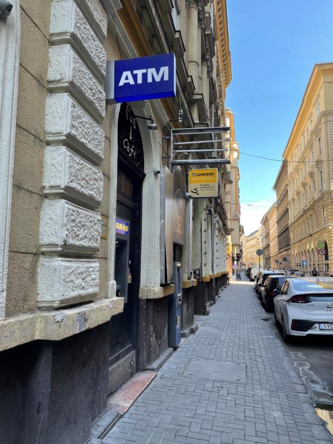 The Heart Of Budapest Albergue Exterior foto